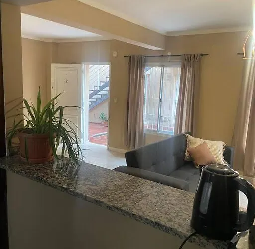 Hermoso Departamento Centrico Con Estacionamiento