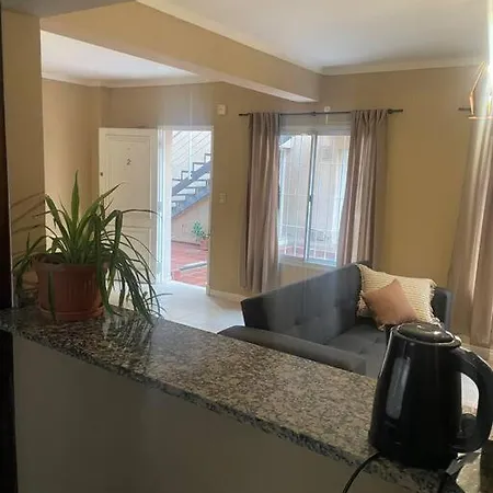 Hermoso Departamento Centrico Con Estacionamiento Mendoza Exterior foto