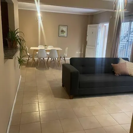 Hermoso Departamento Centrico Con Estacionamiento Mendoza Exterior foto